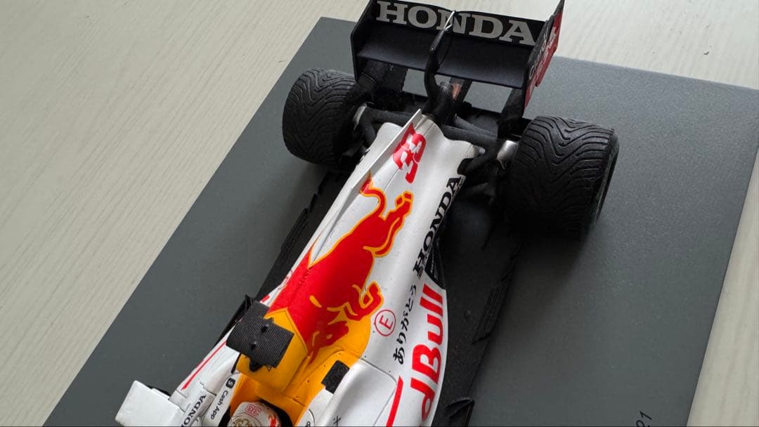F1 スパーク レッドブル 1/18 トルコGp2021 ありがとうホンダ号