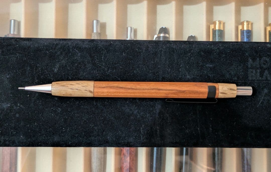 新品未使用　激レア　木軸2種混在　0.5mm　野原工芸好きな方に