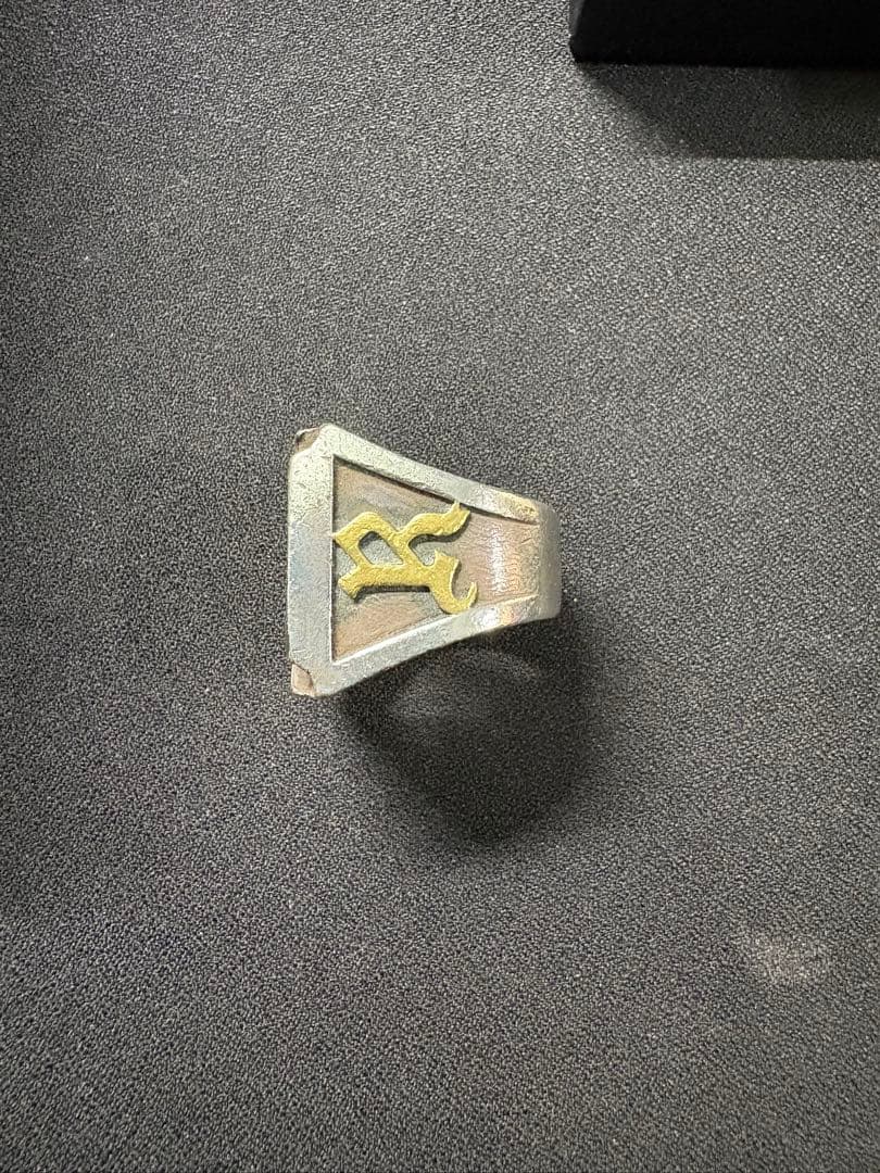 廃盤　WEIRDO アイアンクロス　リング