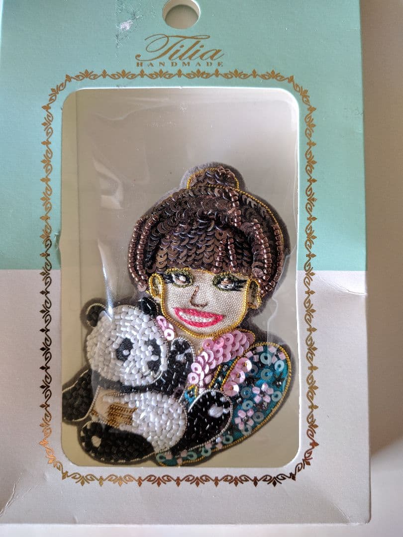 黒柳徹子　田川啓二　ブローチ