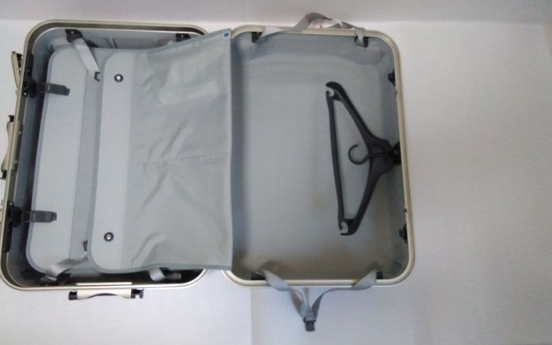 【プロテカ】スーツケース 日本製 レクトクラシックII 67L NIZ①