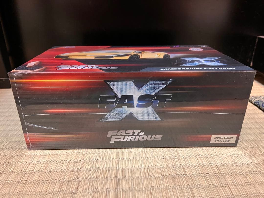 【国内300台限定】【激レア】1/24スケール！ ゴールデンランボルギーニ