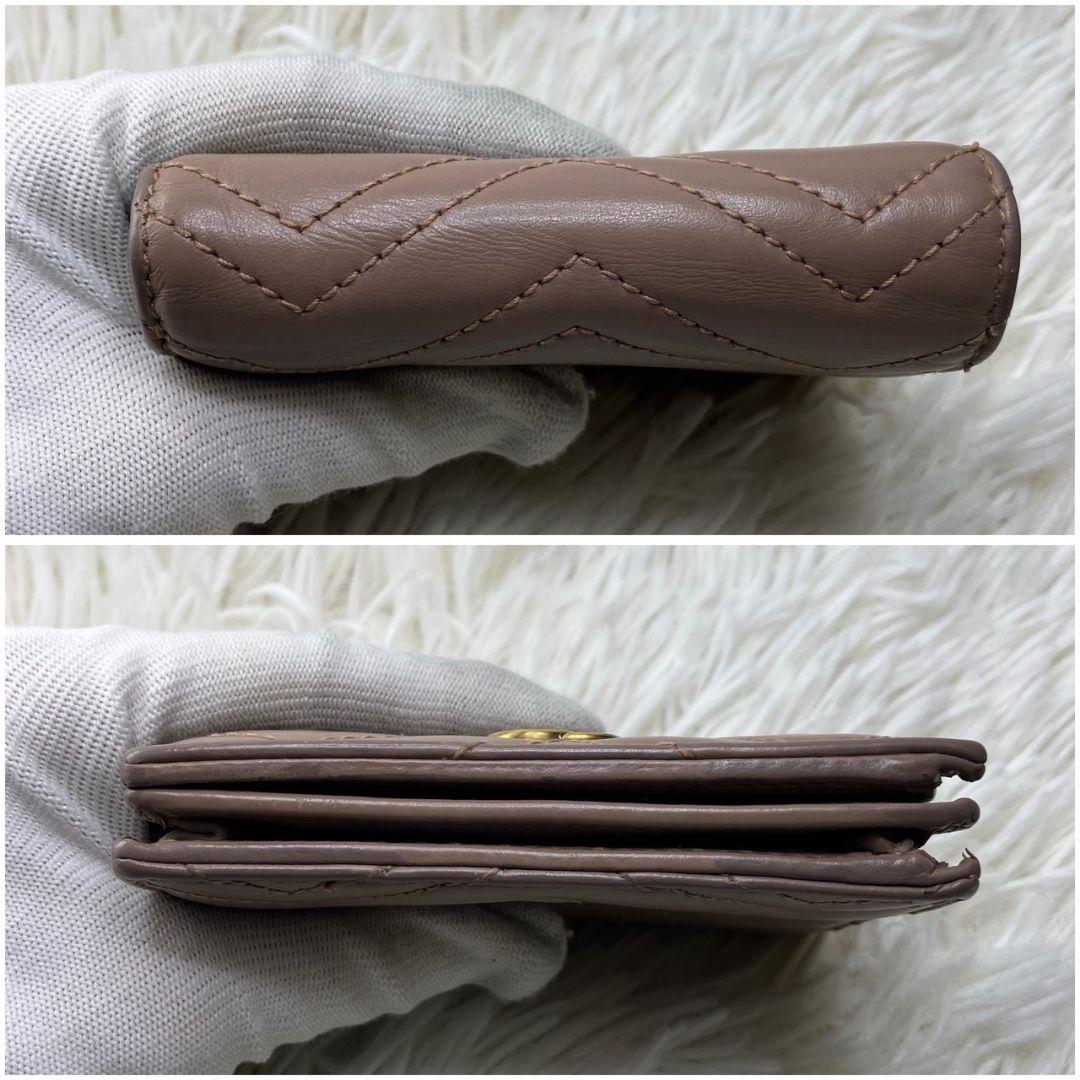 美品 現行✨グッチ 折り財布 マーモント キルティング レザー ベージュ