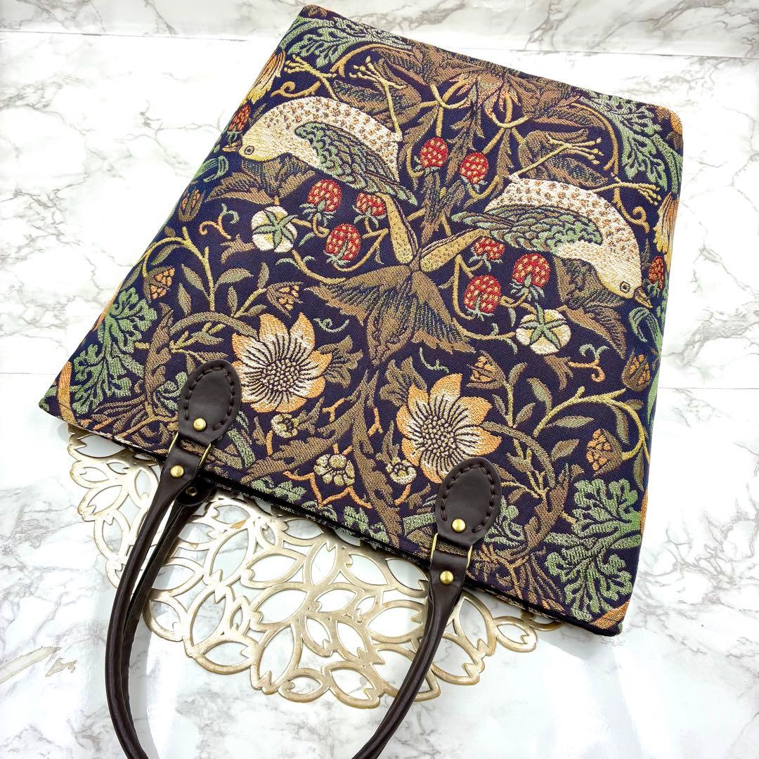 一時閉店セール【ウィリアムモリスいちご泥棒】トートバッグ ポーチセット