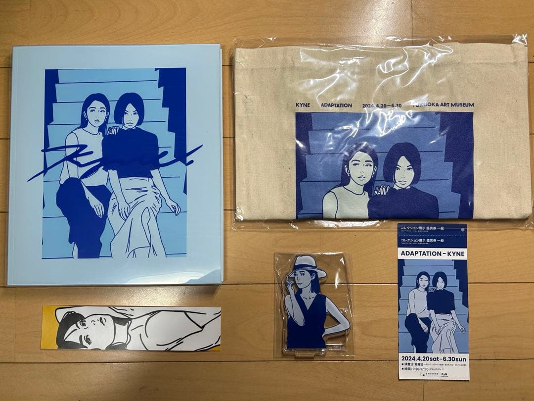 ADAPTATION-KYNE 図録　キャンバストート　アクリルスタンド大他