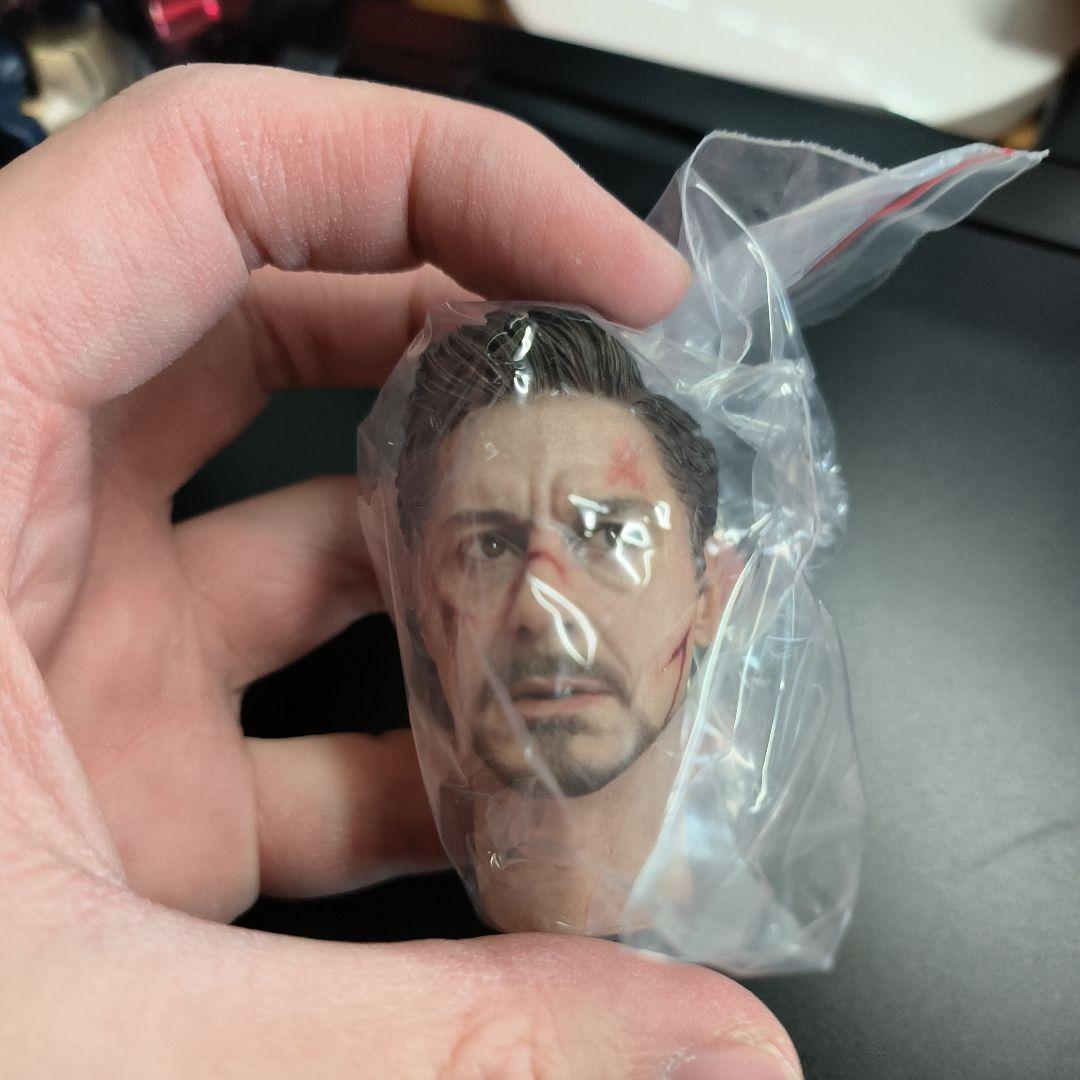 トニー アベンジャーズ3 フィギュアヘッド 傷跡付き