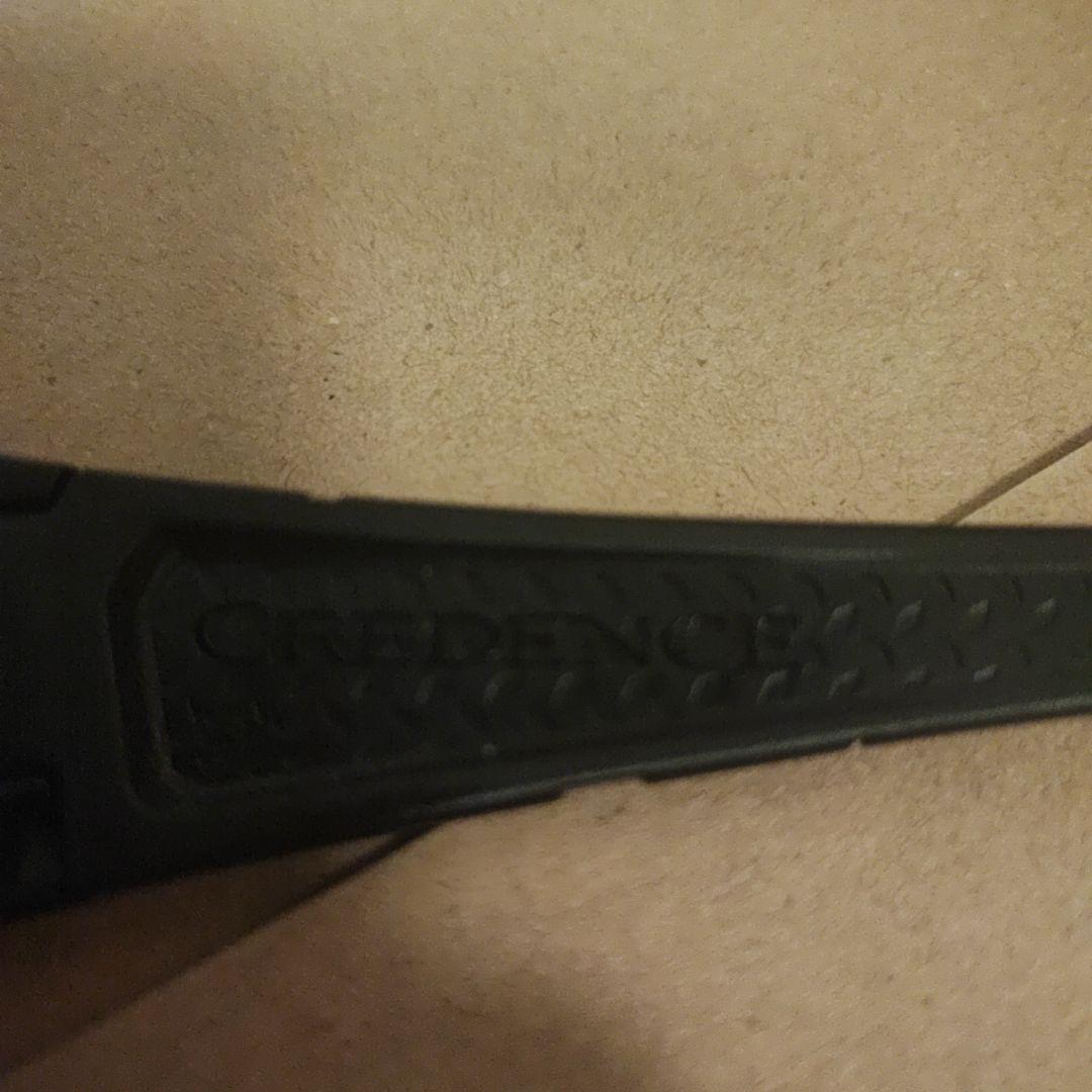 ESS サングラス【CREDENCE】ブルー スモーク