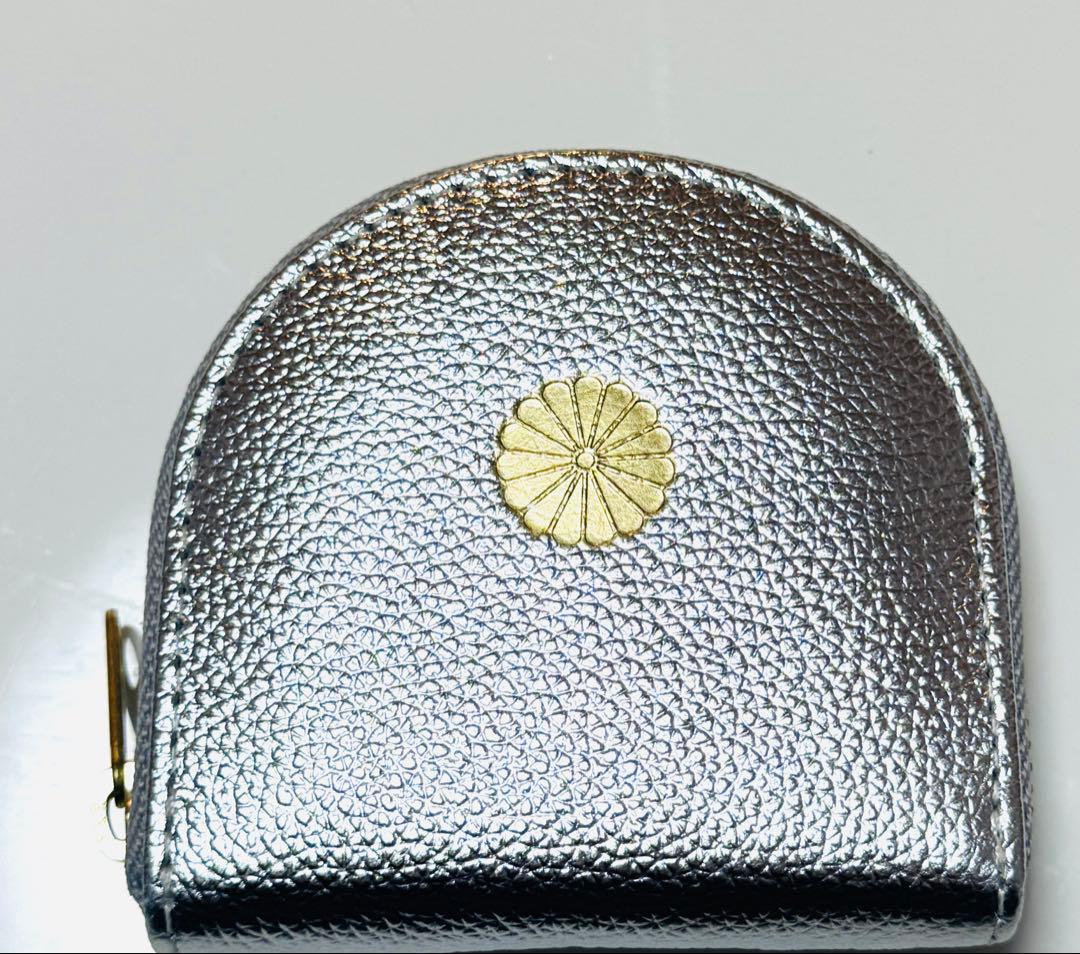 ス*ー様 皇居　ケース