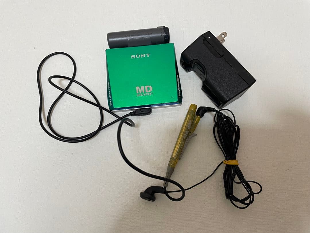 SONY MD WALKMAN MZ-E75 グリーン MDプレーヤー