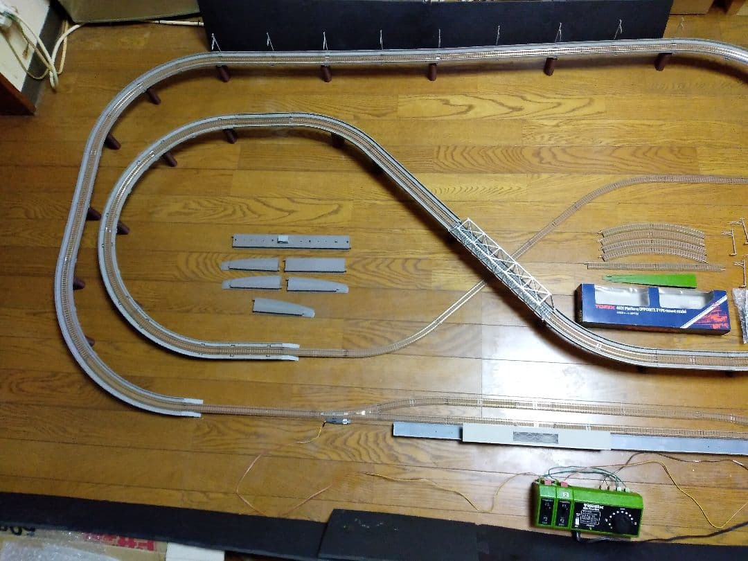 Nゲージ.TOMiX.高架レイアウト一式、価格見直し、限界、最終