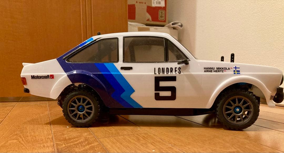 タミヤM-06PRO フォードエスコート少走行 オプション多数 メカ付き