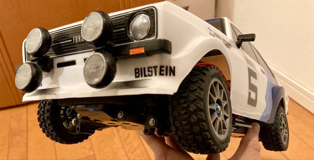 タミヤM-06PRO フォードエスコート少走行 オプション多数 メカ付き