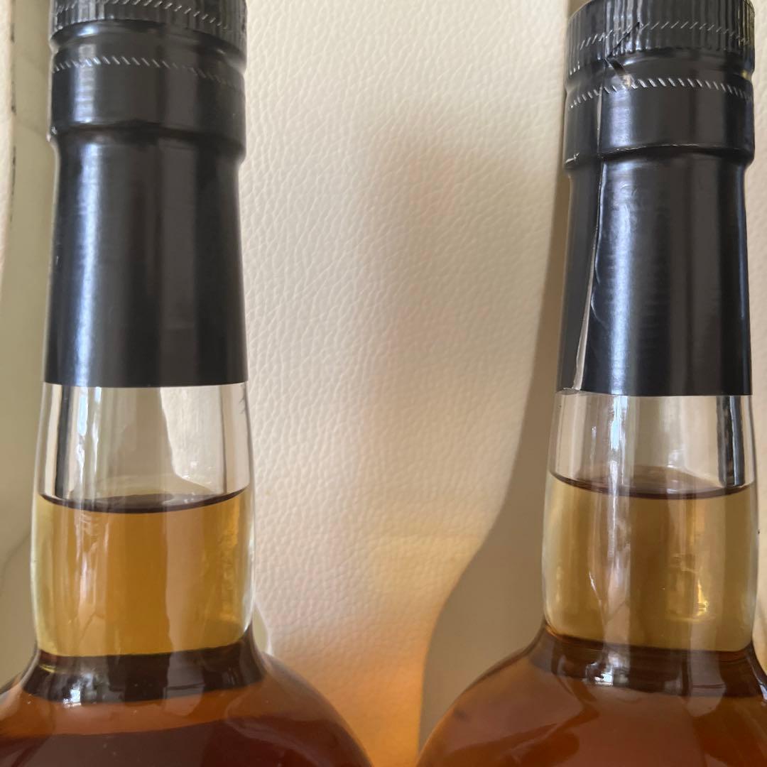 ＨＱ１５６１センチュリーエディションブレンデッド５０年＆シングルモルト５２年２本