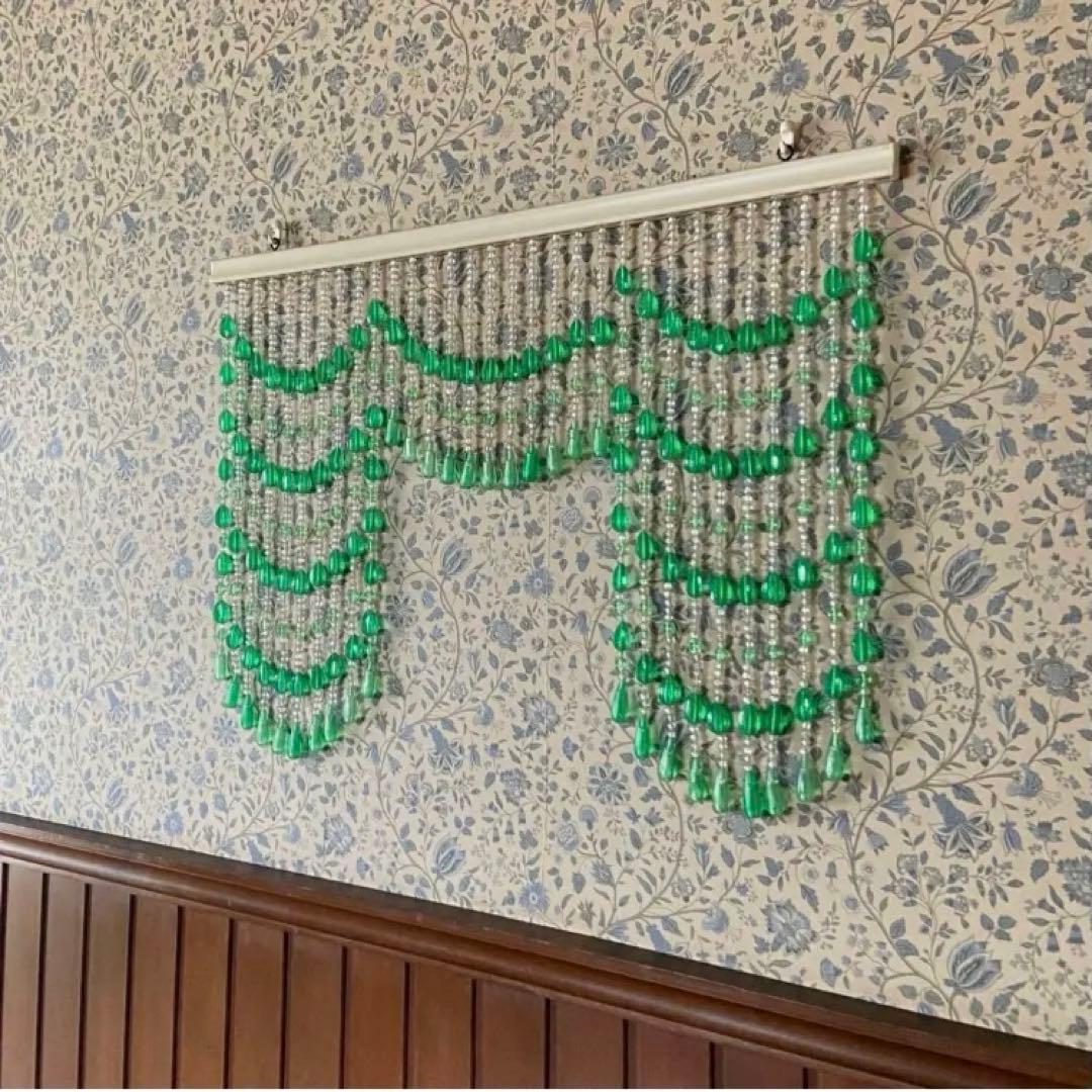 昭和レトロ　ビーズのれん　グリーン　美品 レトロポップ　当時物