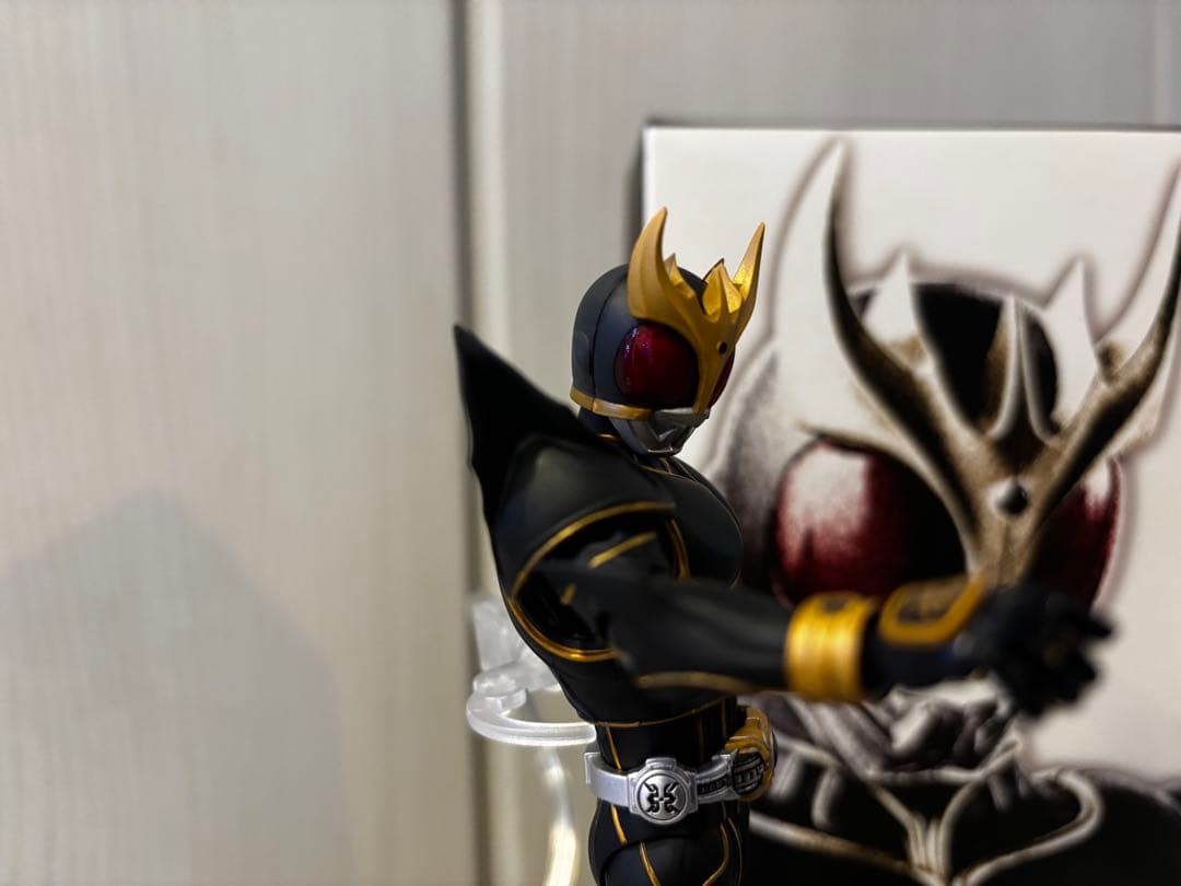 フィギュアーツ　真骨彫仮面ライダークウガ　アルティメットフォーム