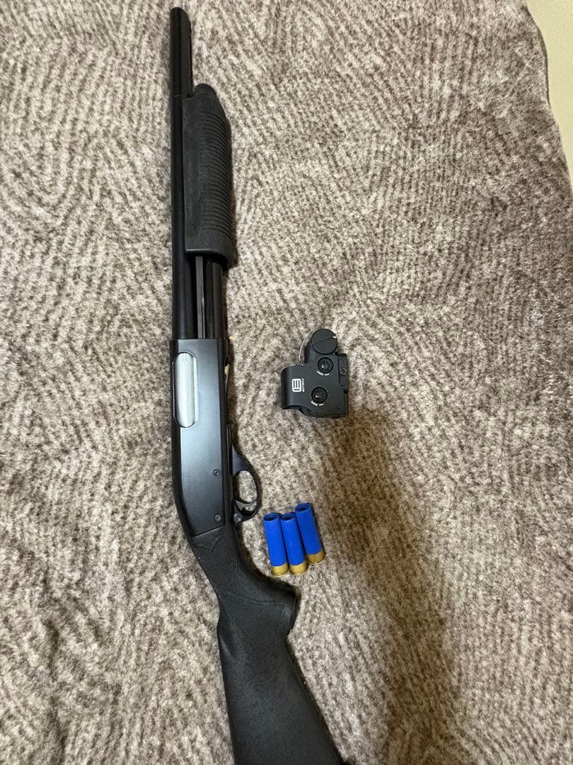 マルゼンM870【問題無く動作はするがバレルが折れてる】レプリカホロサイト無し