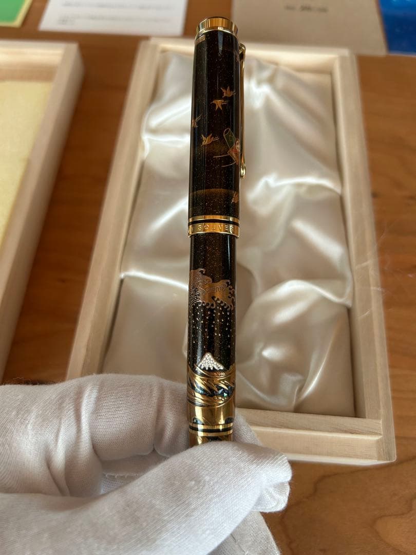 Pelikan ペリカン 万年筆 リミテッドエディション M1000 蒔絵 波濤