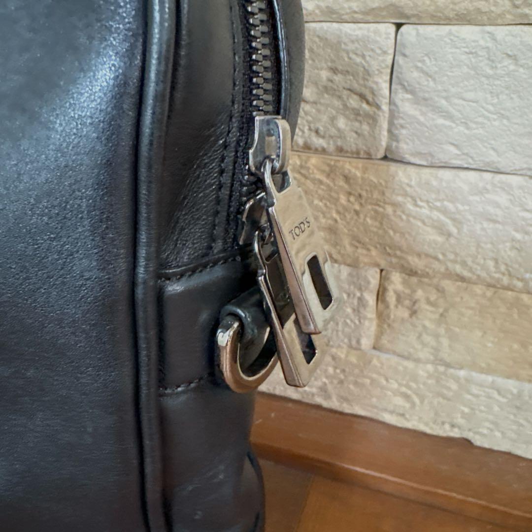 TOD'S トッズ ビジネスバッグ 本革