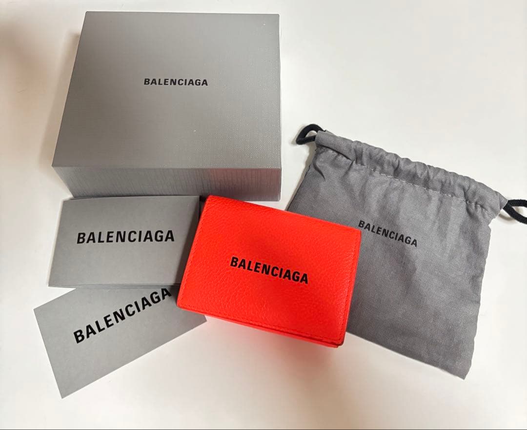 「ちょちょも様」BALENCIAGA バレンシアガ