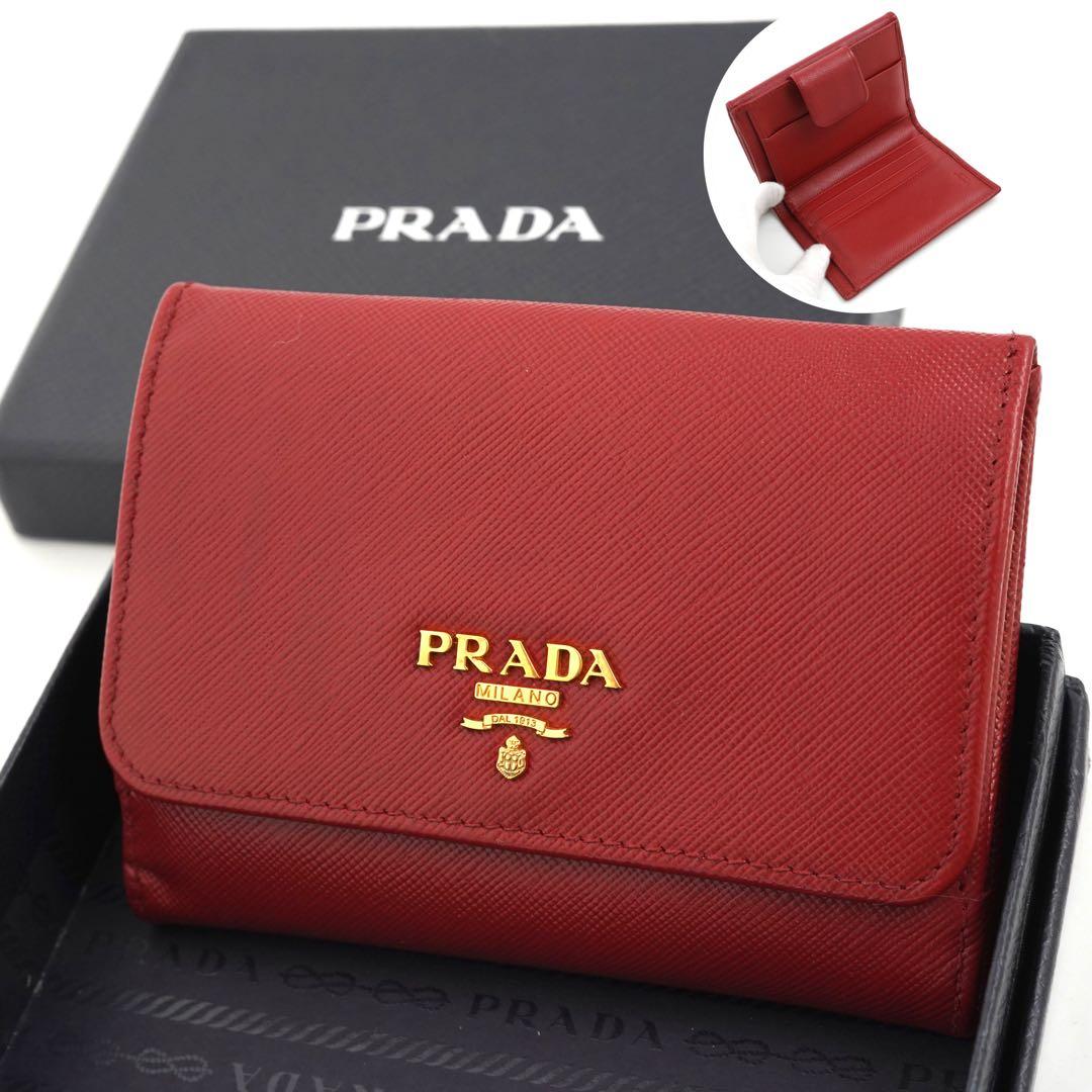 ✨新品未使用・箱付き✨　PRADA ミニ財布　サフィアーノレザー　二つ折り　赤色