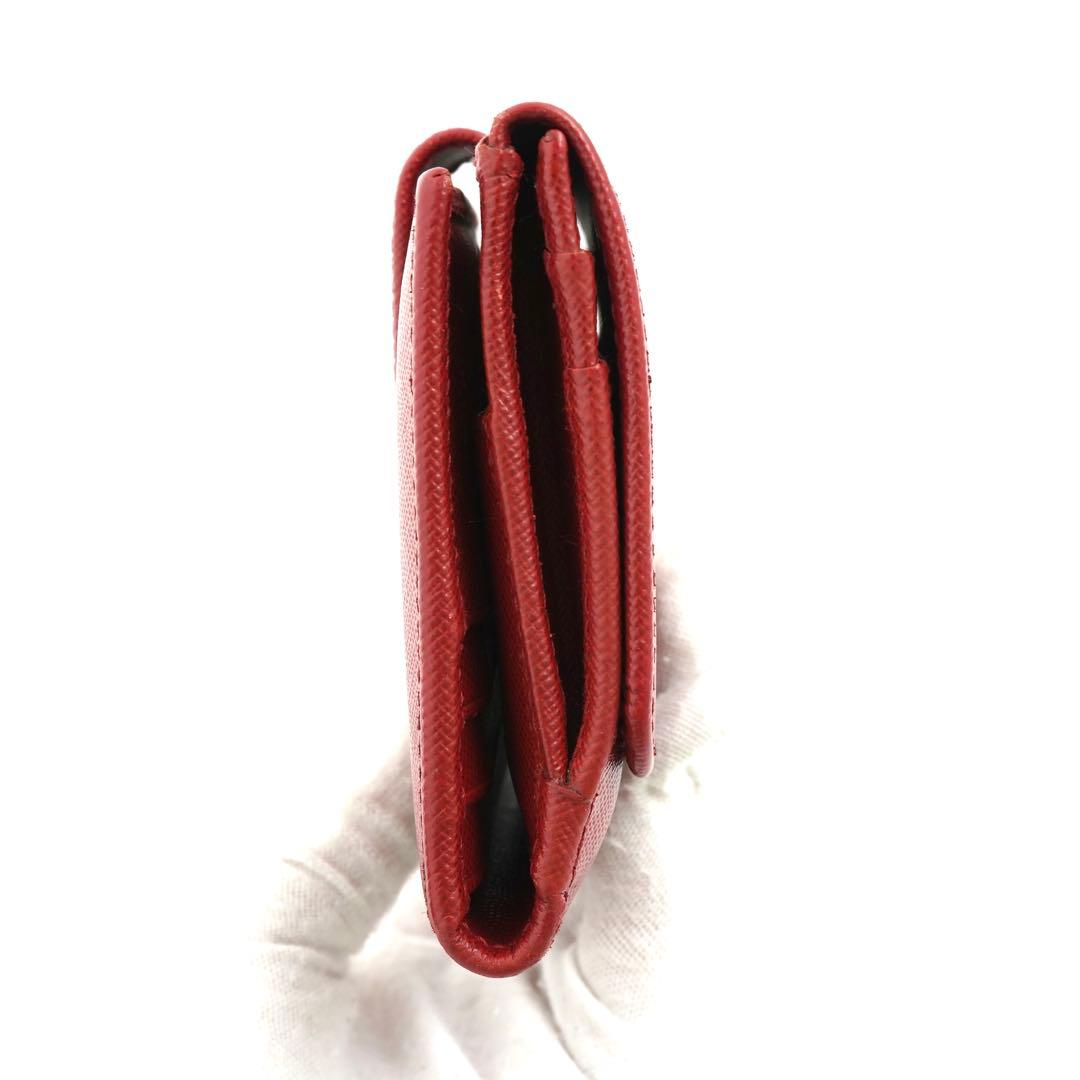 ✨新品未使用・箱付き✨　PRADA ミニ財布　サフィアーノレザー　二つ折り　赤色