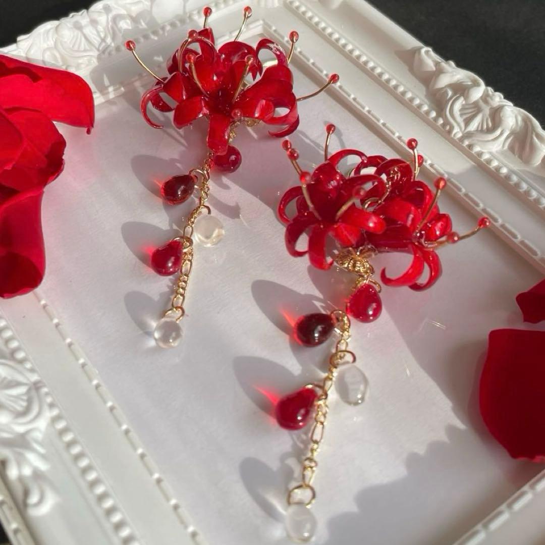 りん5　　イヤリング3点　彼岸花4輪　赤　彼岸花4輪　青　　紫陽花ロング