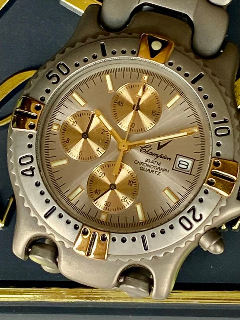 チャンピオン　チタン　クロノメンズ腕時計