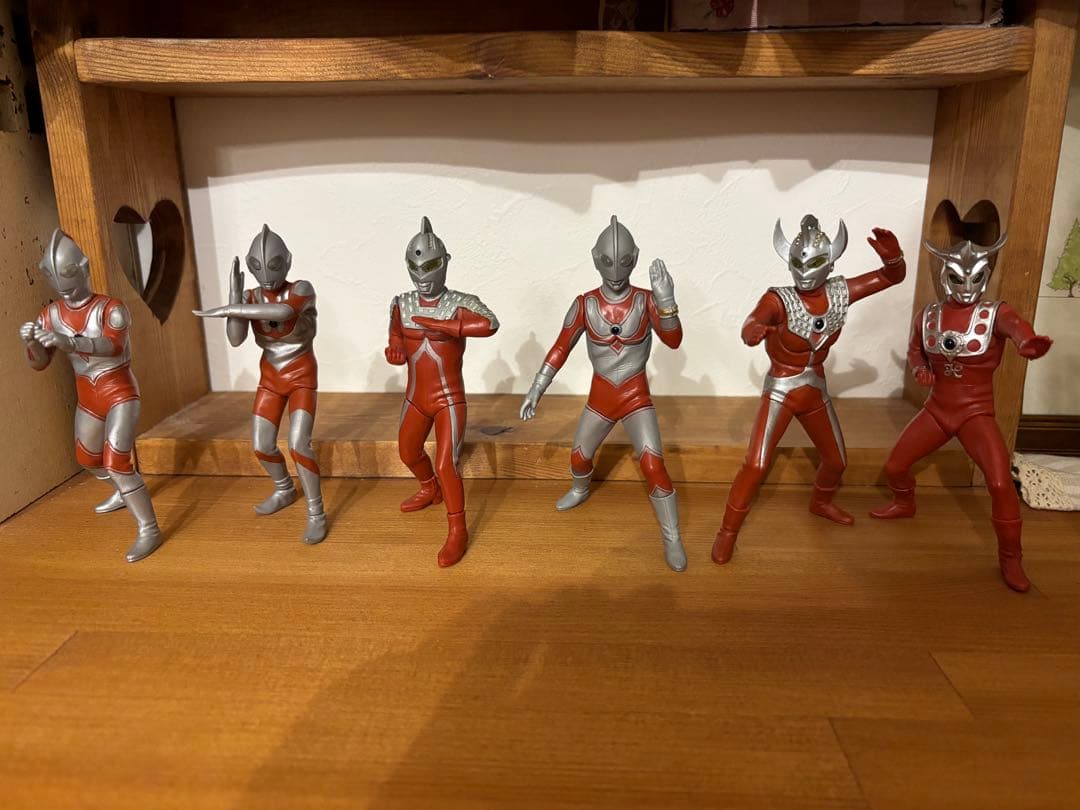 アルティメットルミナス　18体セット