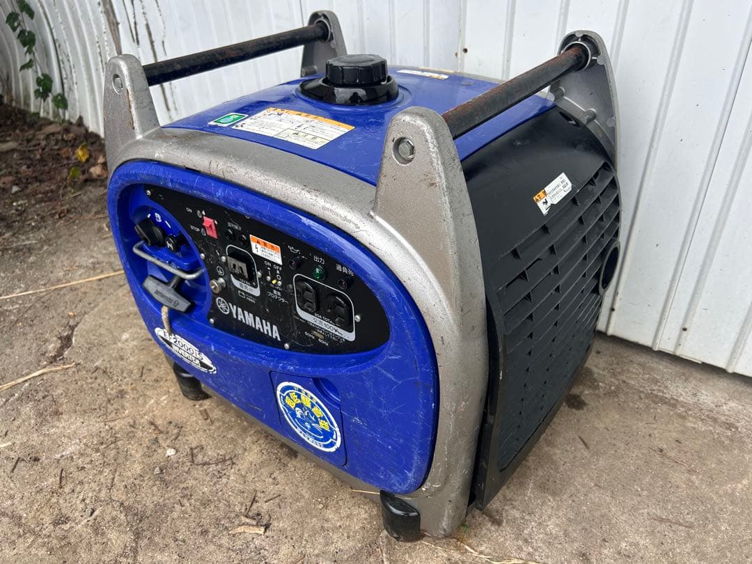 宮崎　ヤマハ　インバータ発電機 EF2000is 発電機　ポータブル　インバータ
