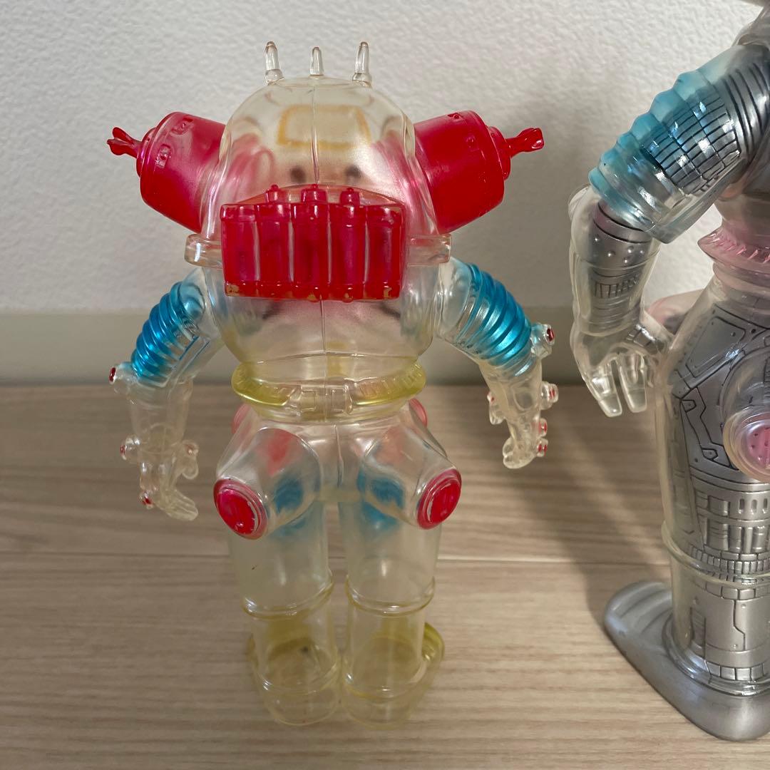 キングジョー　ソフビ