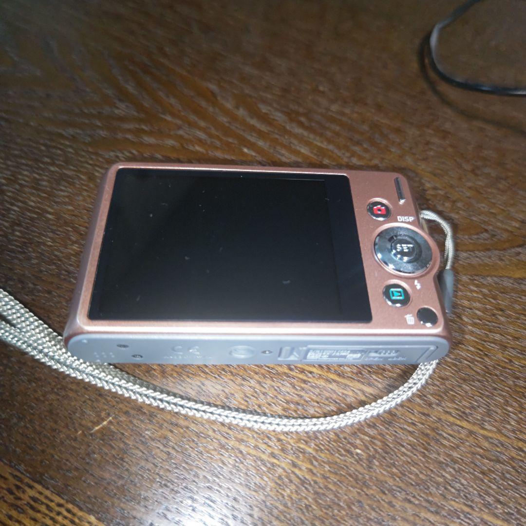 CASIO EXILIM デジタルカメラ ピンク 充電器付き(※中古品です。)