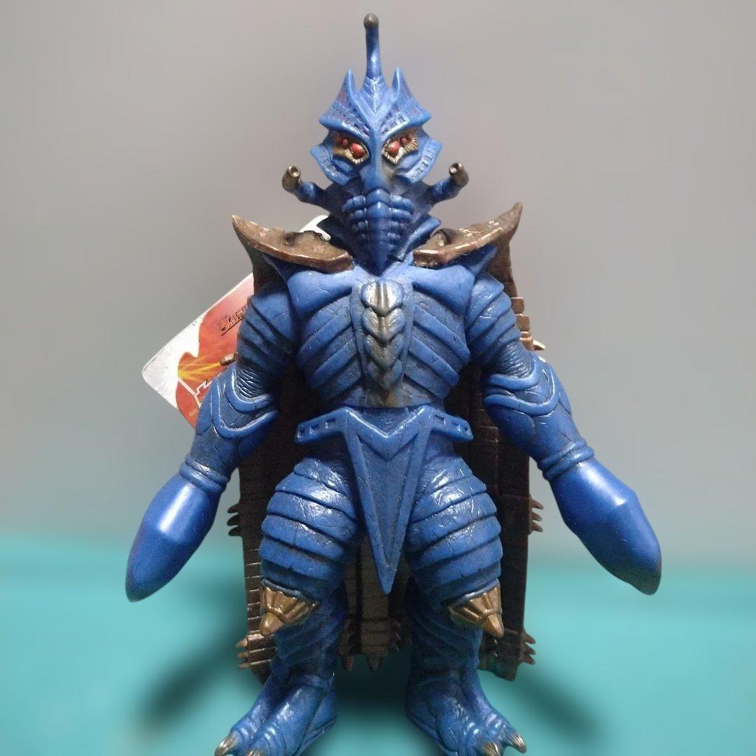 【廃盤】劇場版ウルトラマン メビウス テンペラ星人ソフビ