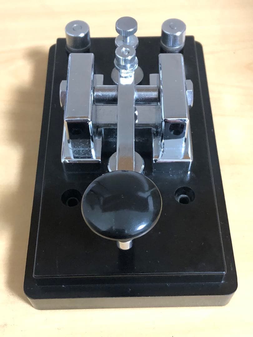 電鍵 モールス信号 アマチュア無線 縦振り