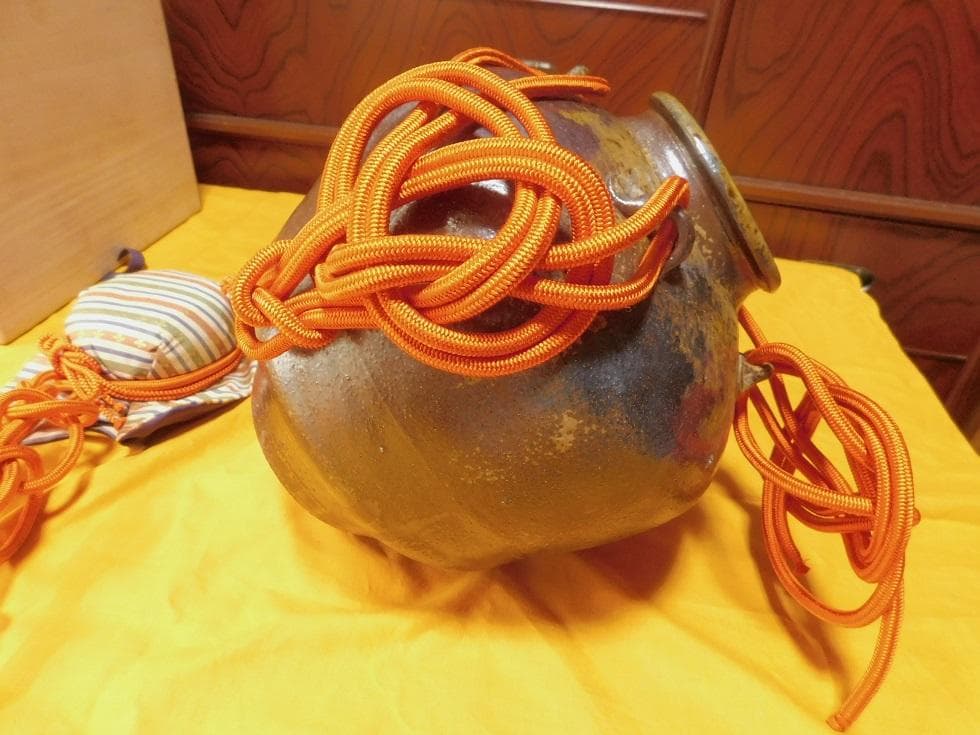 お茶道具まとめての1部・茶壷（茶入れ）です