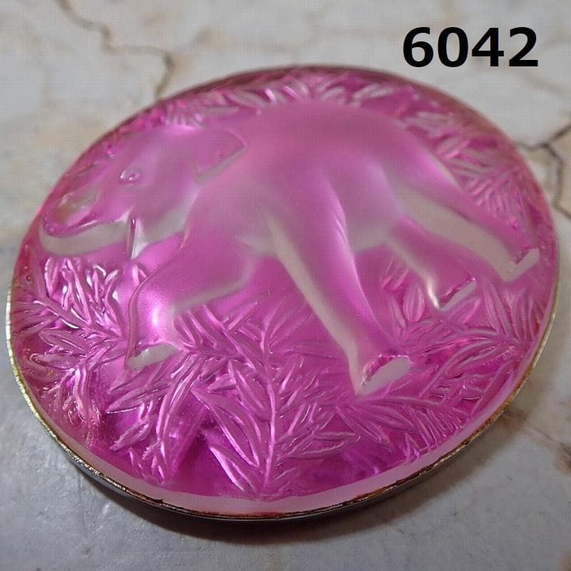 RU-6042　ラリック　LALIQUE ブローチ　(ピンク)