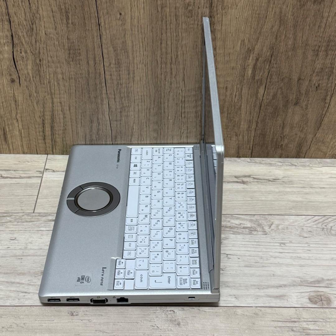 レッツノートSV9 8GB /SSD256/i5/DVDマルチ/office付き