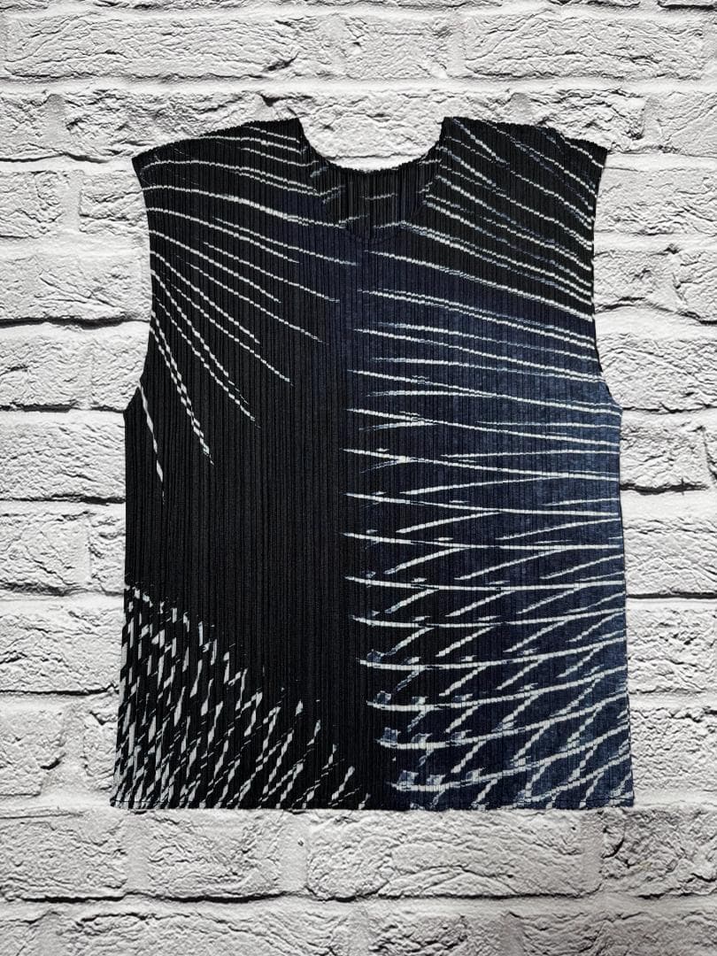 ⚜*️様 良品 プリーツプリーズ　ノースリーブ　ｗ13225-0915-①　サイ