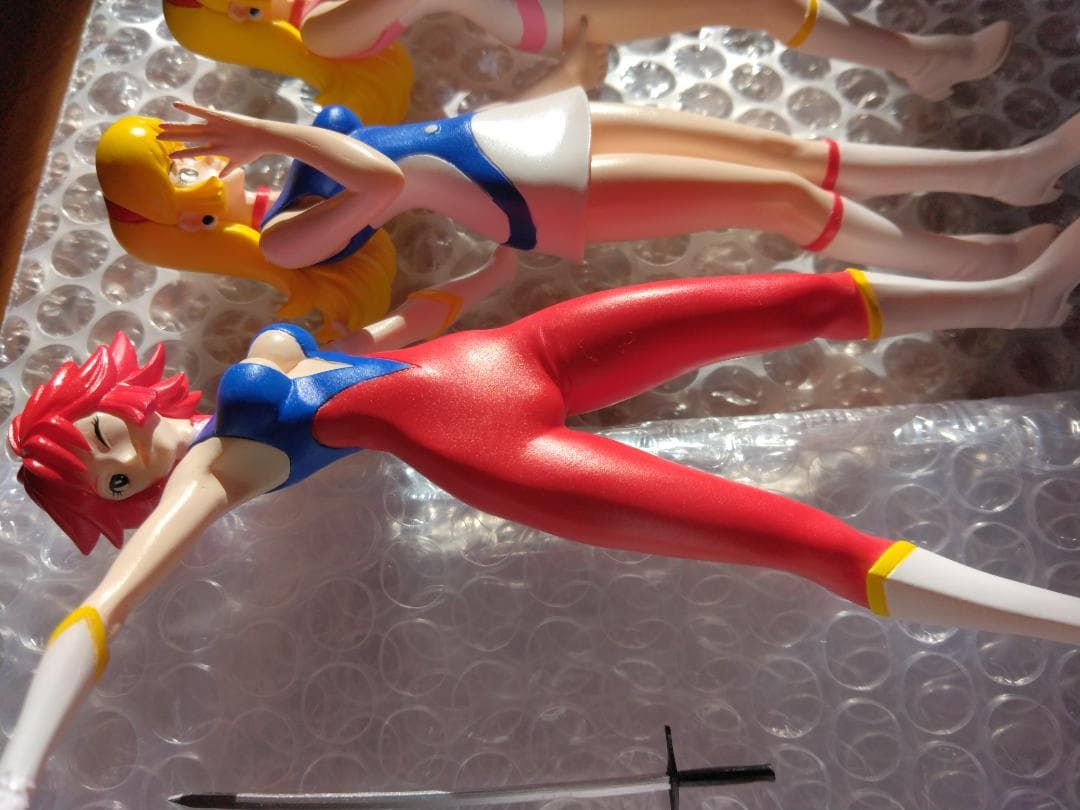 ハセガワ プラモデル キューティーハニー レイナ　4体セット　完成品