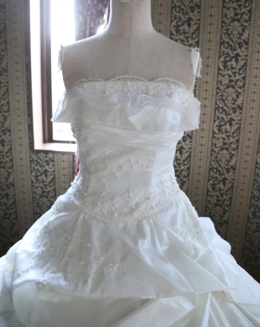 573クラウディアLoveryWedding高級ウエディングドレス7号9号11号