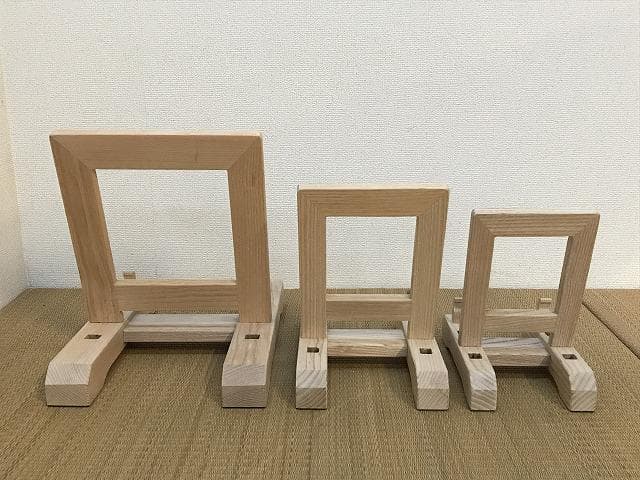 値下げ！【送料無料】木製皿立て3点 高さ26.5/21.5/19.5(cm)