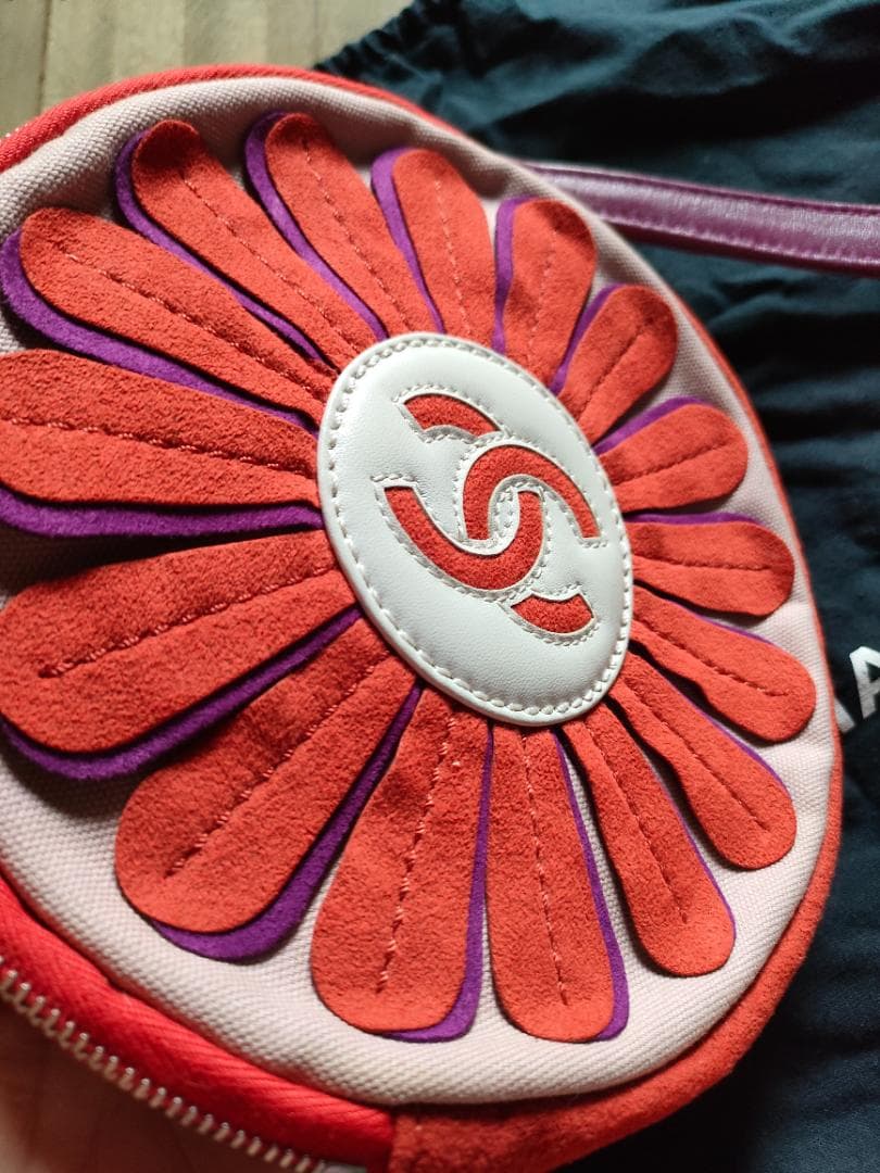 CHANEL フラワー柄 クラッチバッグ
