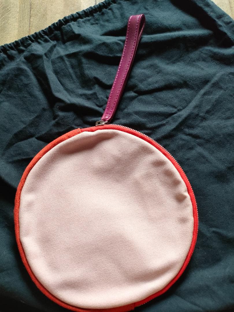 CHANEL フラワー柄 クラッチバッグ