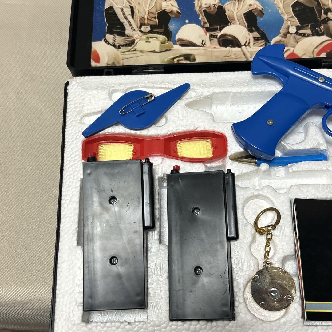 F.ポピー　ウルトラ警備隊　アタッシュケース　年代物おもちゃ