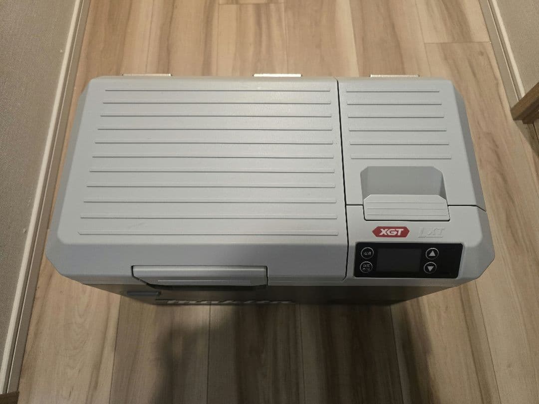 マキタ　冷温庫　CW003G