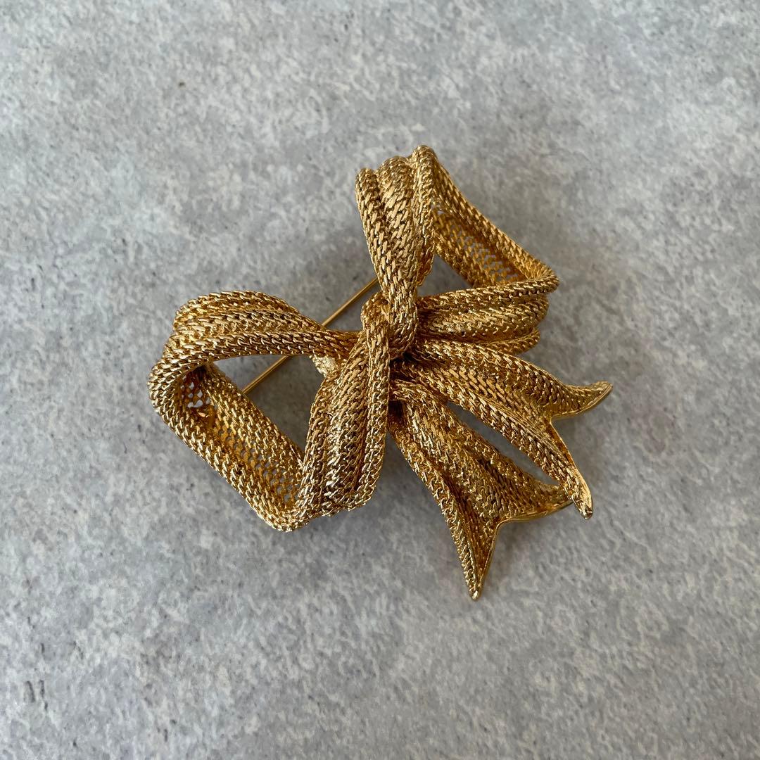 美品 バレンシアガ ヴィンテージ ブローチ リボン