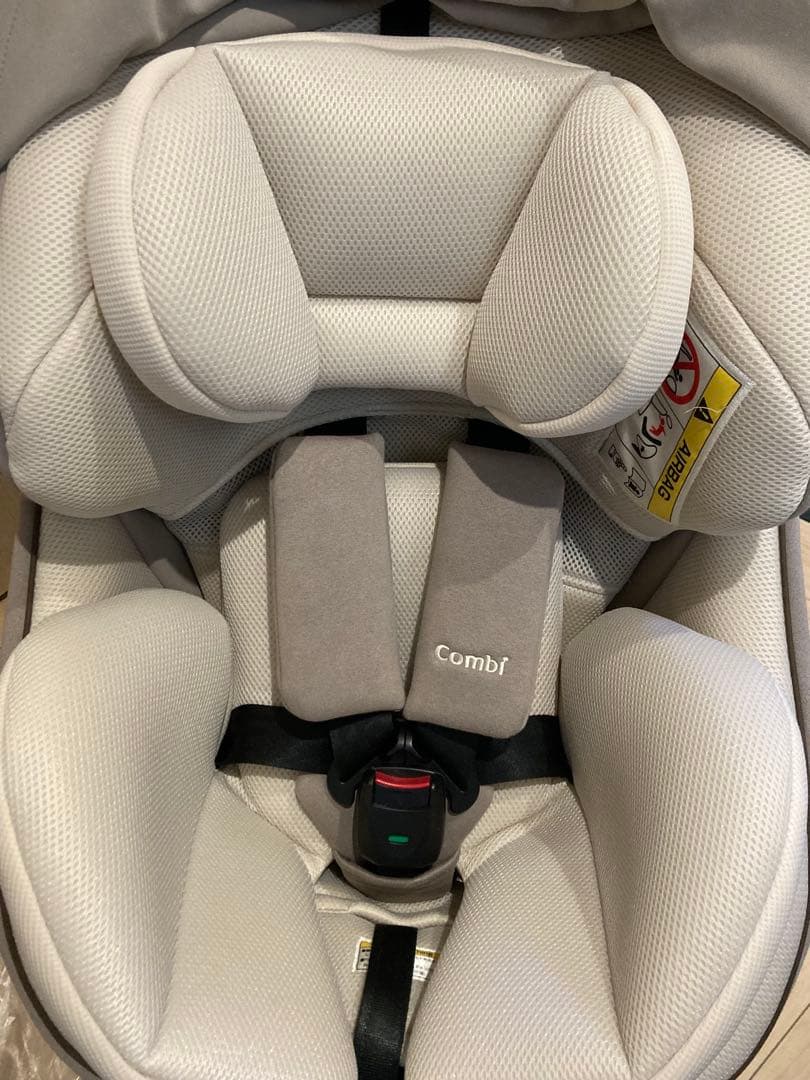 コンビ クルムーヴ スマート ISOFIX バースデイ