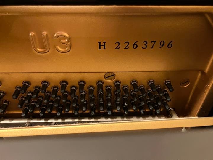 YAMAHA アップライトピアノ　椅子付き