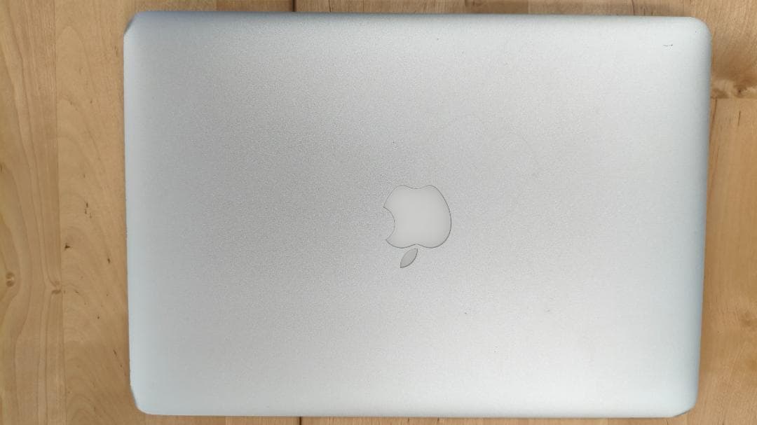 MacBook Air 13インチ Early 2015