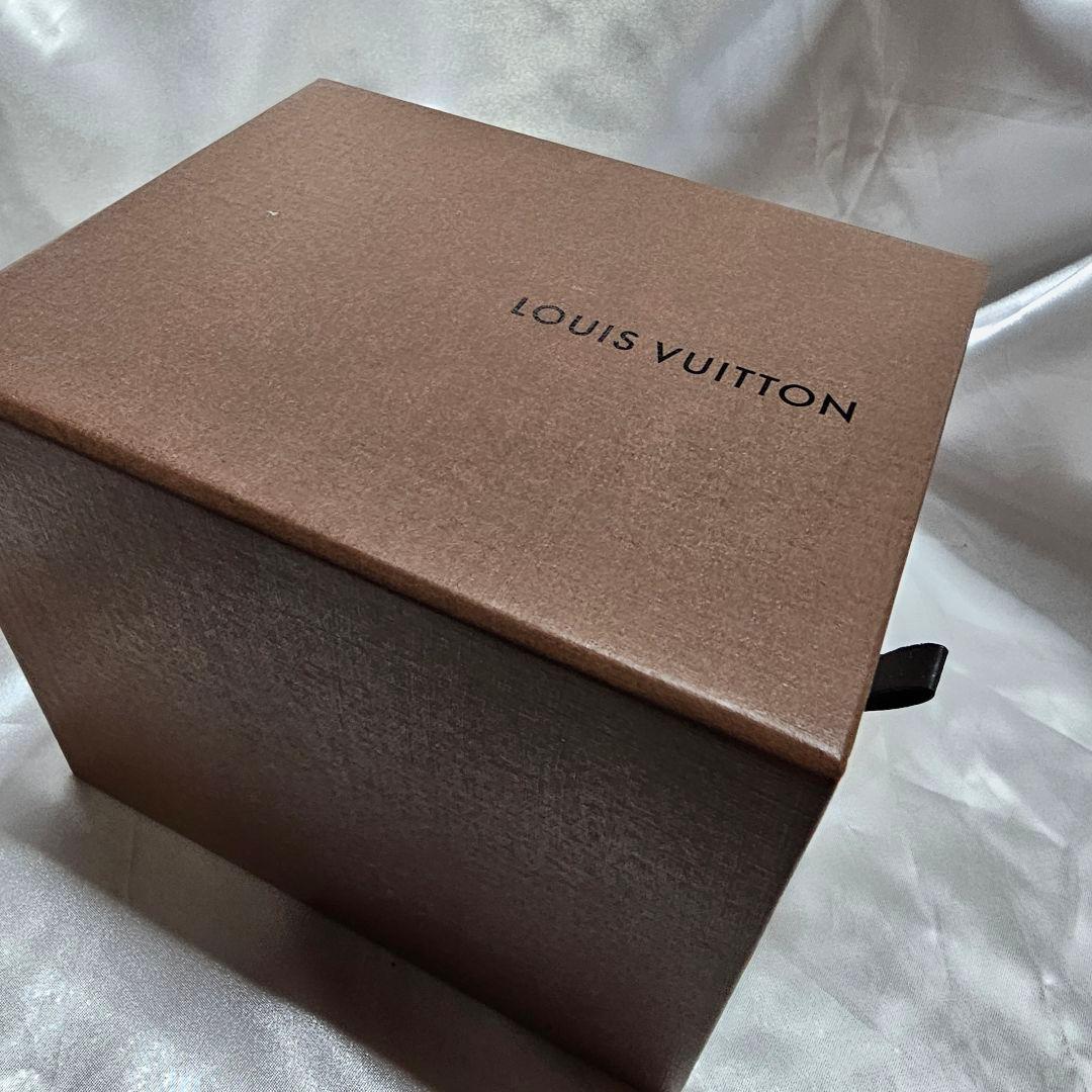 Louis Vuitton ✨アルマ　ゴールドスノードーム ✨キラキラ