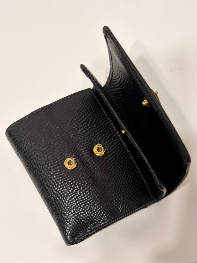 【箱付き】PRADA ブラックレザー 三つ折り財布